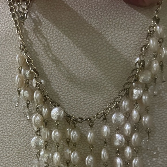 Besutiful Vintage Waterfall Pearl Drop Necklace - Picture 2 of 5